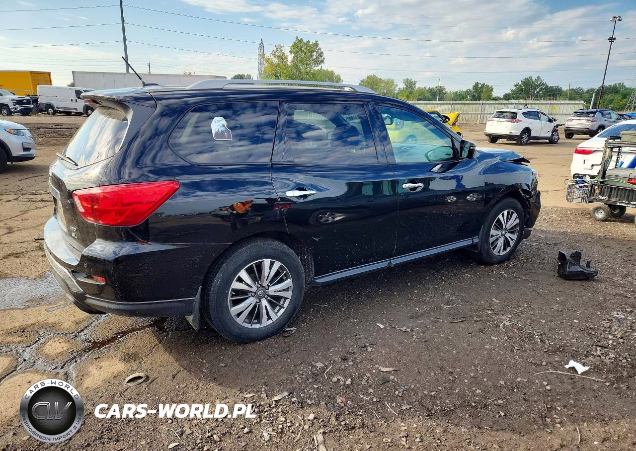 2017 Nissan Pathfinder Sl VIN:5N1DR2MM6HC608532 - 3