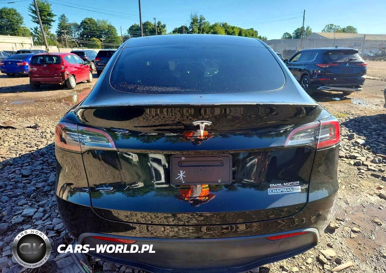 2022 Tesla Model Y VIN:7SAYGDEF1NF530265 - 6