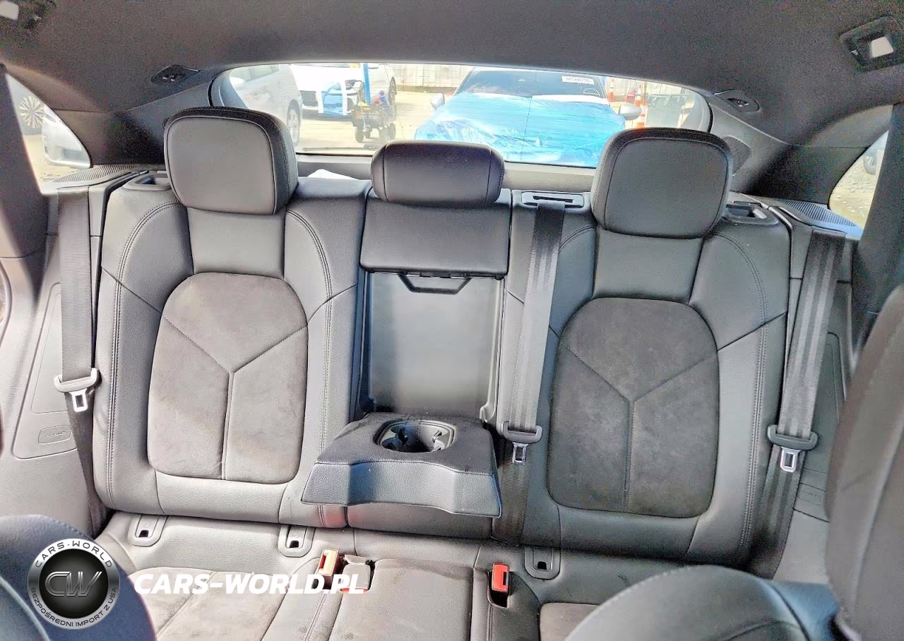 2015 Porsche Macan S VIN:WP1AB2A51FLB72175 - 10