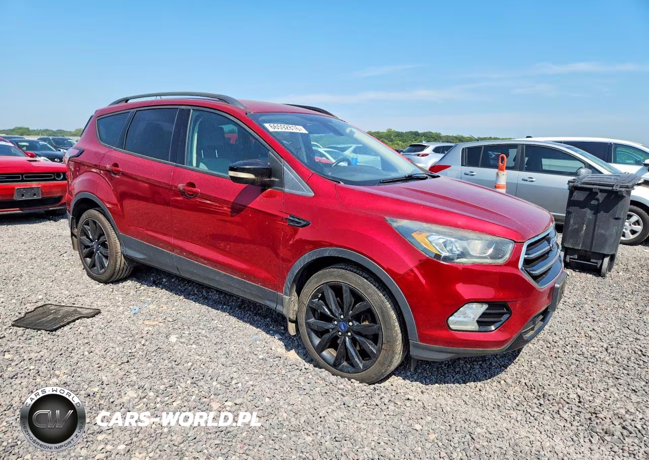 2017 Ford Escape Titanium VIN:1FMCU9JD1HUD14926 - 4