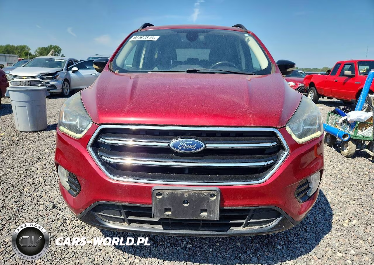 2017 Ford Escape Titanium VIN:1FMCU9JD1HUD14926 - 5
