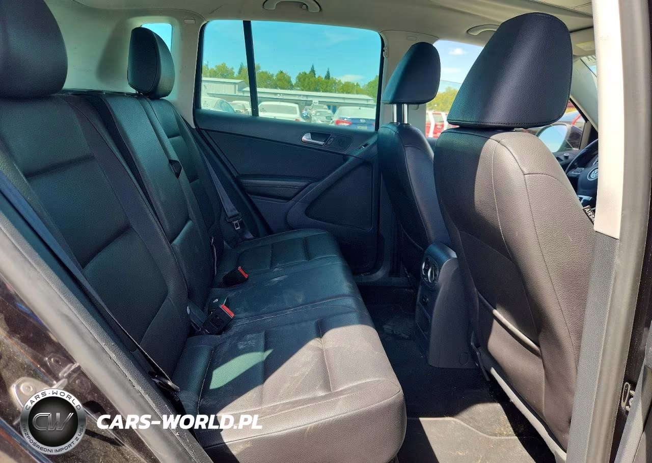 2012 Volkswagen Tiguan S VIN:WVGBV7AX4CW518544 - 11
