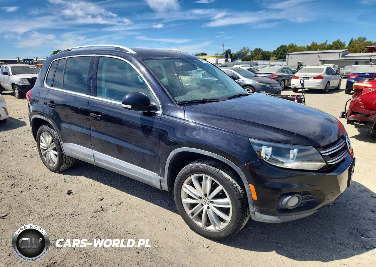 2012 Volkswagen Tiguan S VIN:WVGBV7AX4CW518544 - 4