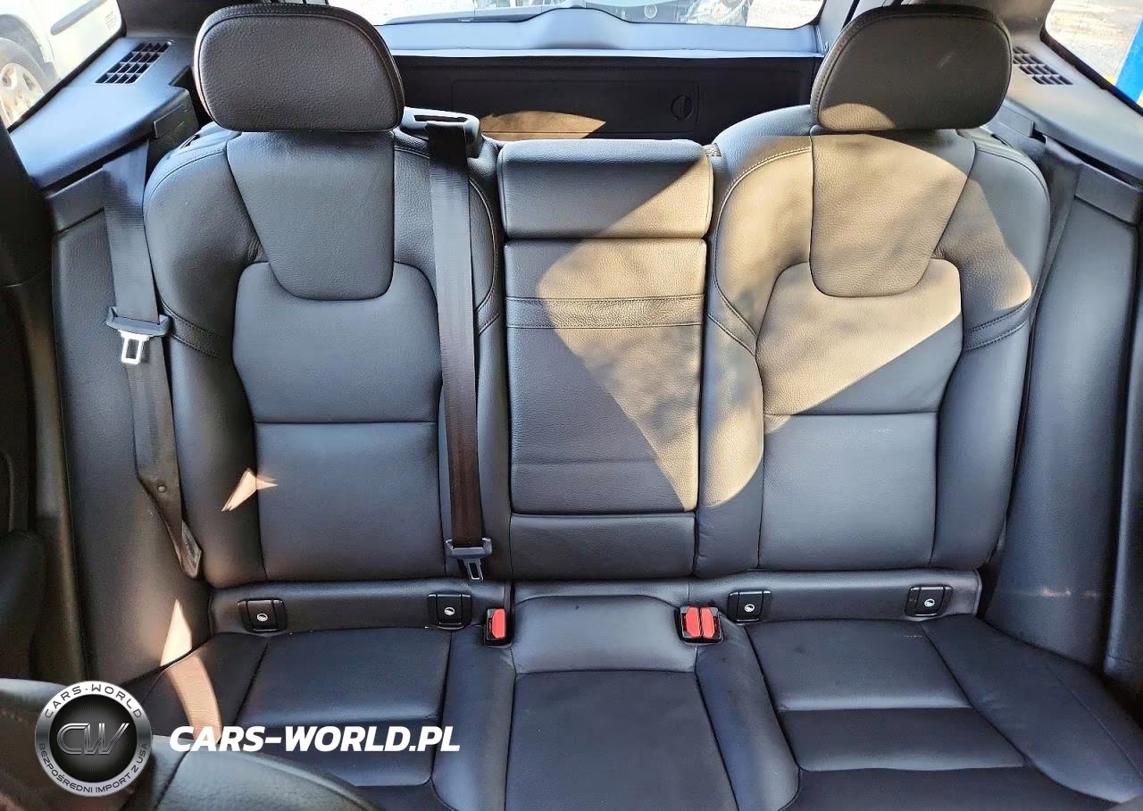 2020 Volvo Xc60 T6 Momentum VIN:YV4A22RK6L1598895 - 10