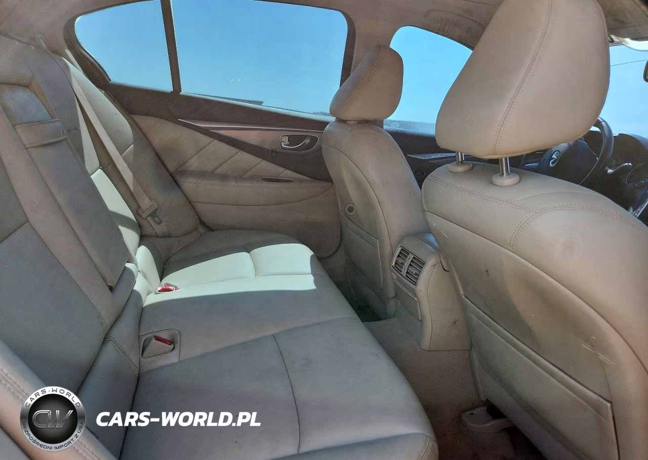 2016 Infiniti Q50 2.0T Premium VIN:JN1CV7AP3GM200136 - 10