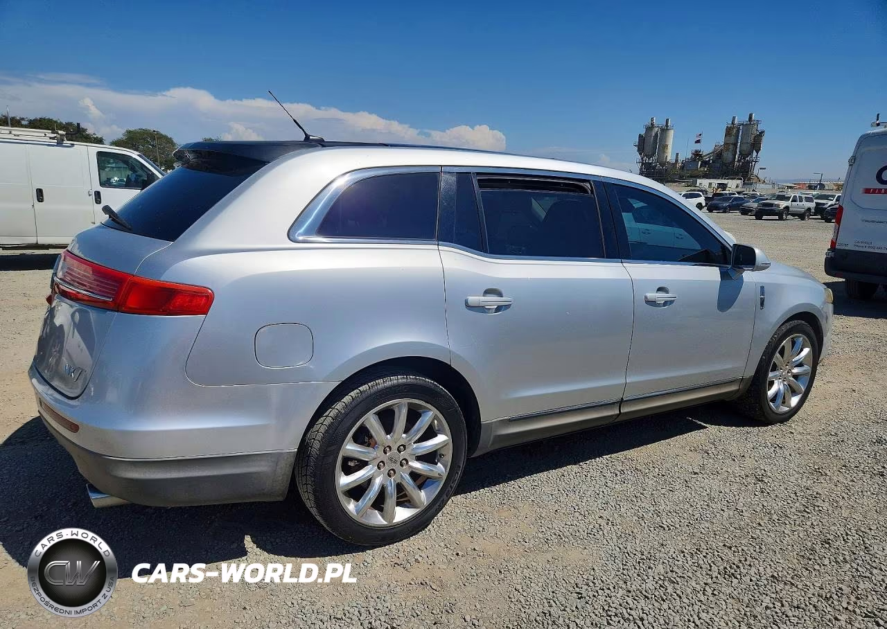 2010 Lincoln Mkt VIN:2LMHJ5FR2ABJ11636 - 3