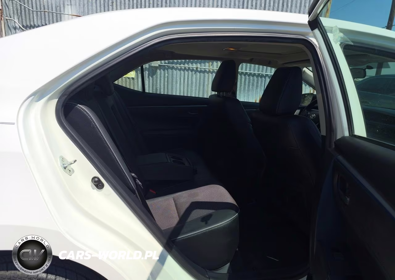 2015 Toyota Corolla S Plus VIN:2T1BURHE3FC348973 - 6