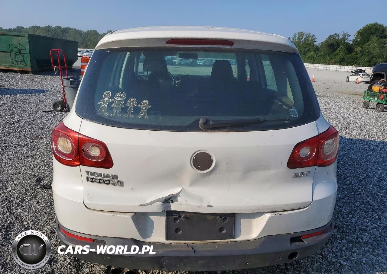 2011 Volkswagen Tiguan S VIN:WVGAV7AX0BW526845 - 6