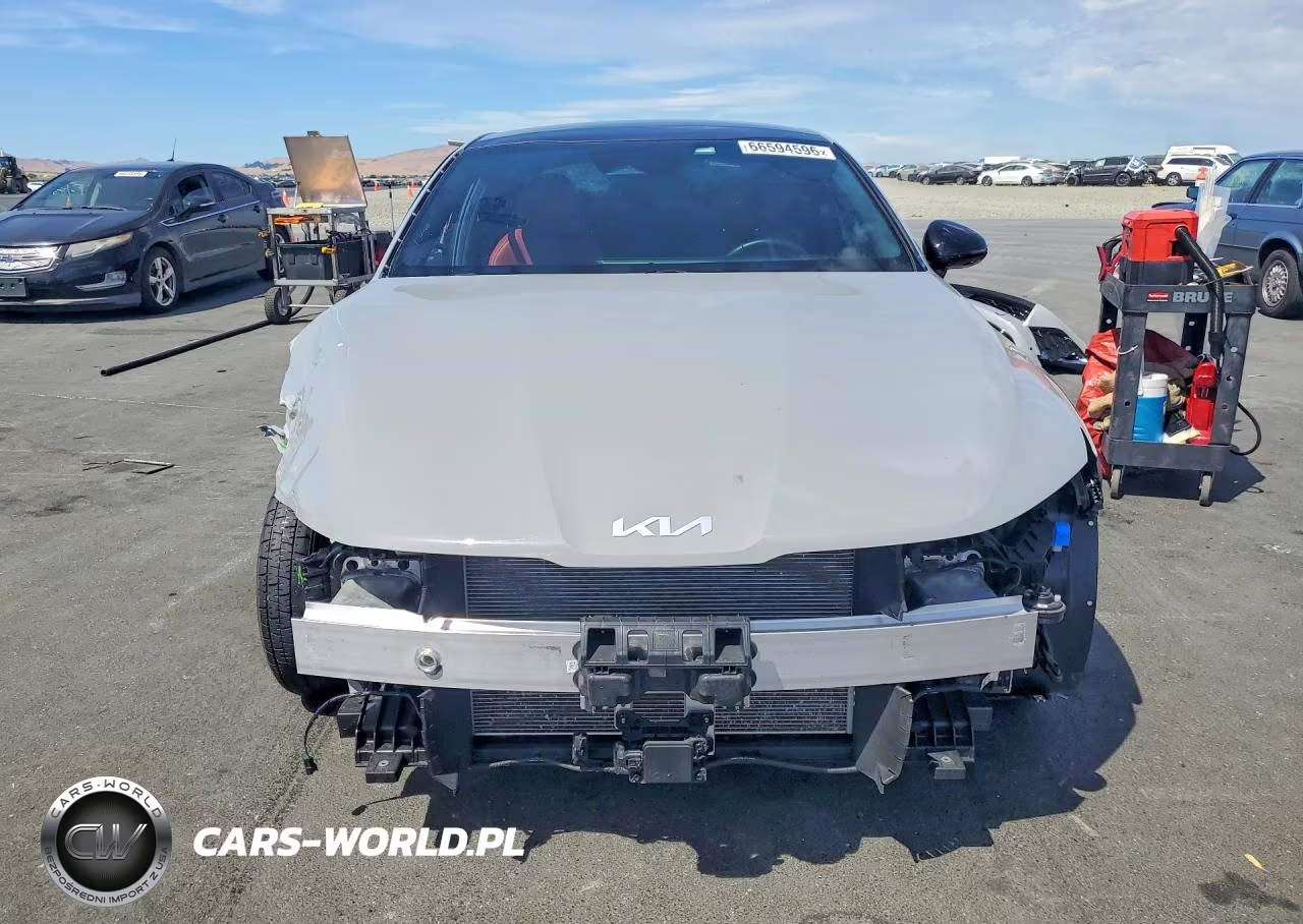 2025 Kia K5 Gt Line VIN:KNAG64J76S5365270 - 5