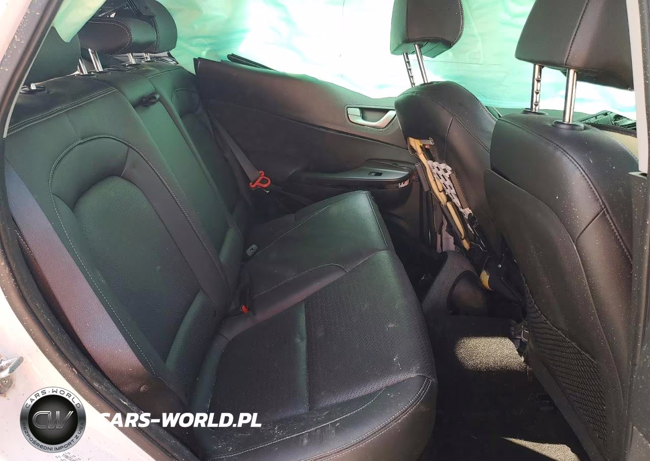 2021 Hyundai Kona Ultimate VIN:KM8K5CA57MU663310 - 10