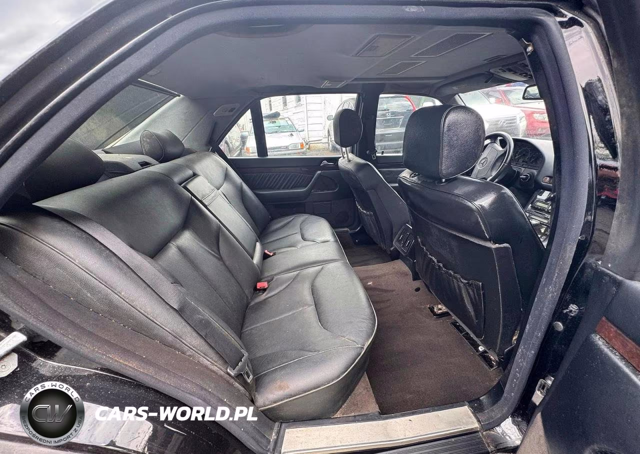 1999 Mercedes-Benz S 500 VIN:WDBGA51G3XA427762 - 9