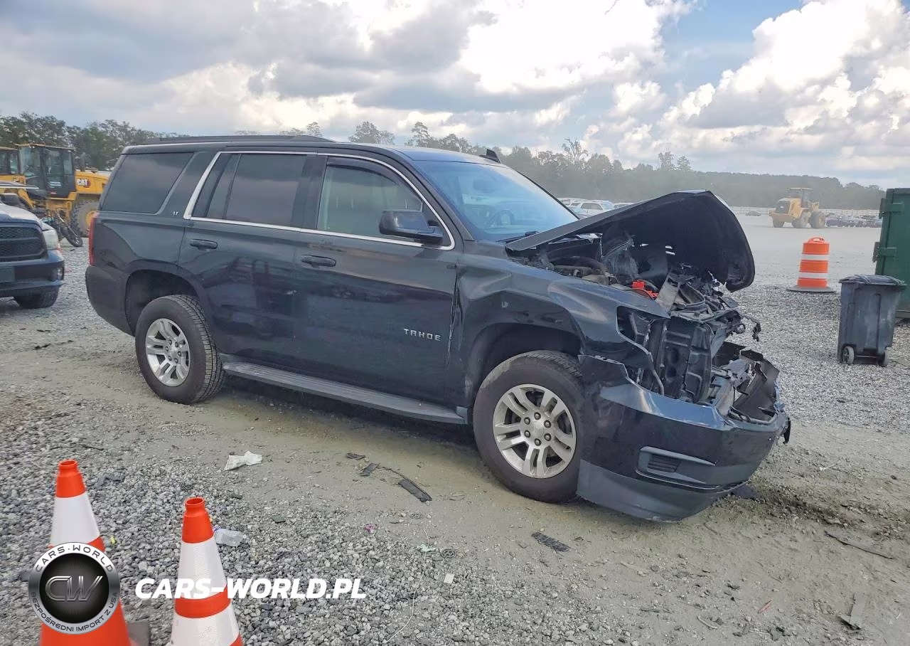 2017 Chevrolet Tahoe K1500 Lt VIN:1GNSKBKC4HR274127 - 4