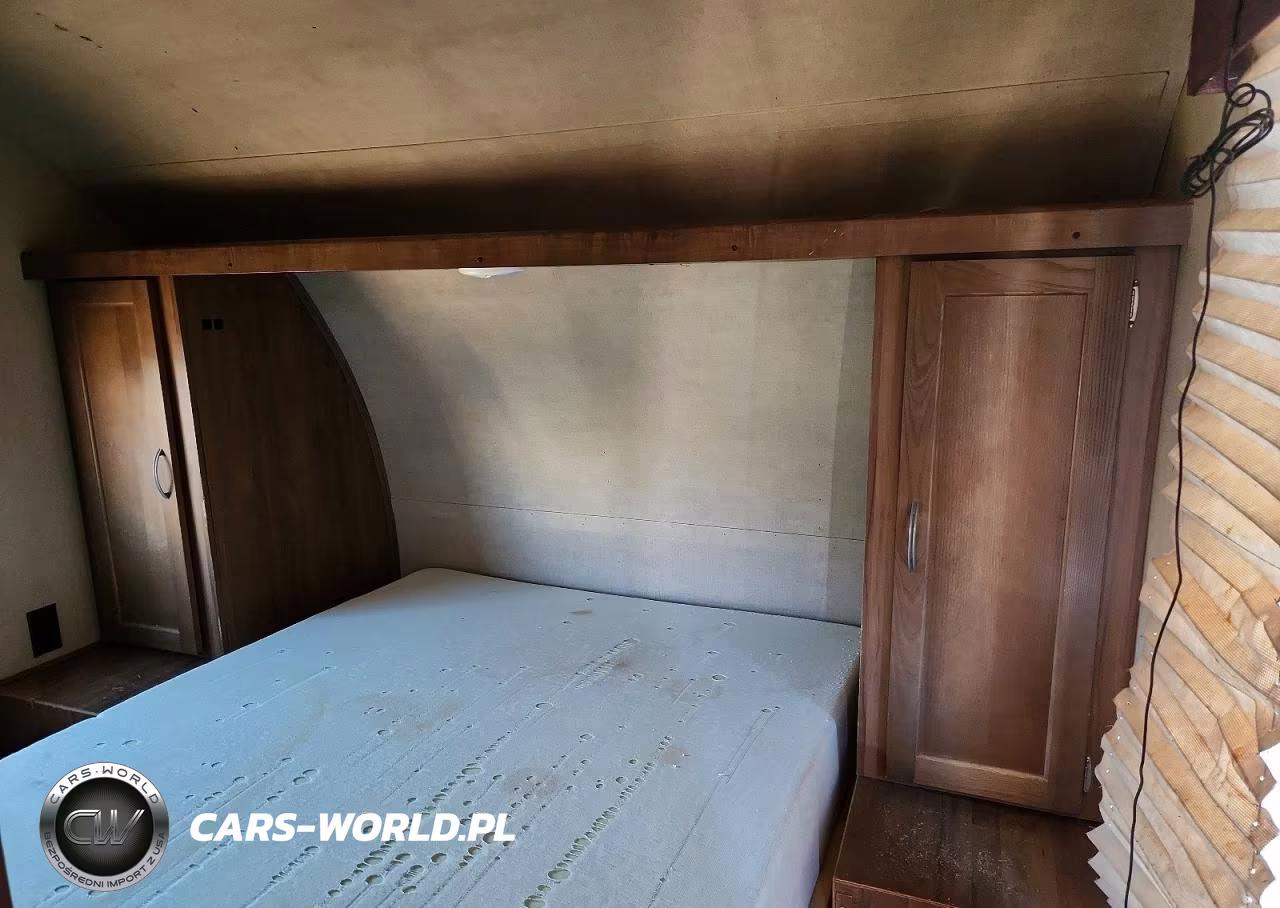 2018 Gulf Stream Trailmaster Camper VIN:1NL1G3320J1130011 - 5