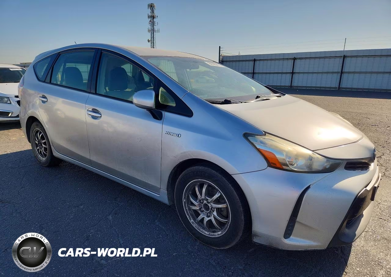 2015 Toyota Prius V Two VIN:JTDZN3EU5FJ039076 - 4