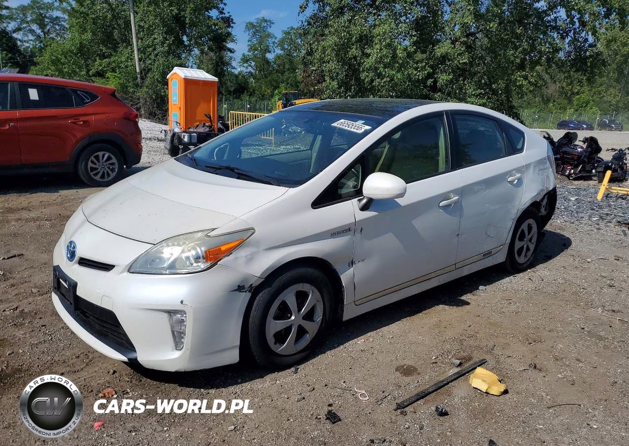 2013 Toyota Prius Four – zdjęcie 1 z 12