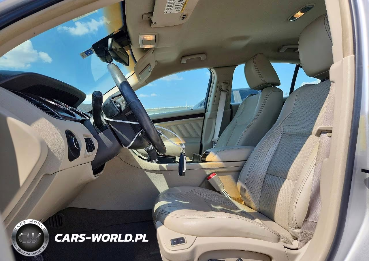 2010 Ford Taurus Limited VIN:1FAHP2FW6AG100513 - 7