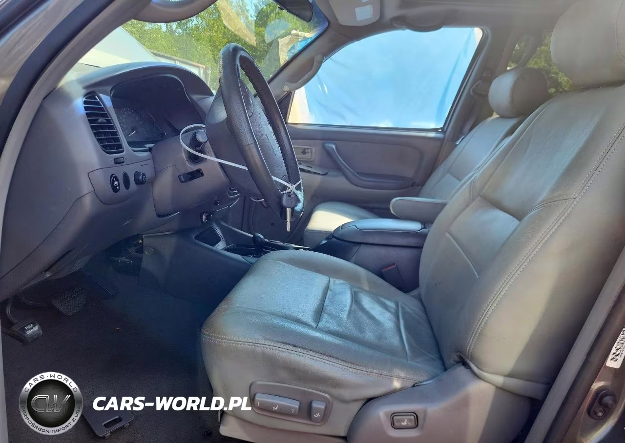 2003 Toyota Sequoia Sr5 VIN:5TDBT44A73S180945 - 7