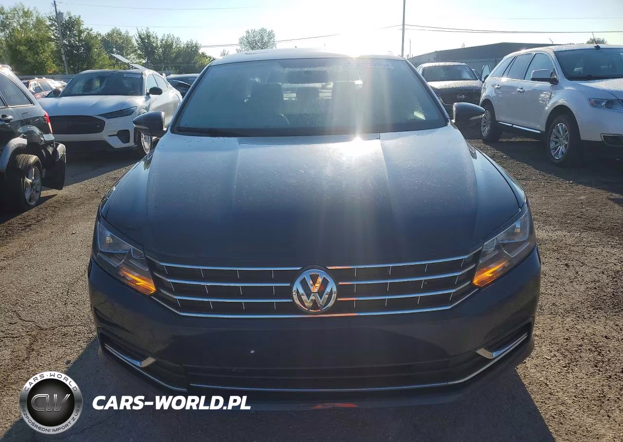 2019 Volkswagen Passat Wolfsburg VIN:1VWLA7A38KC010463 - 5