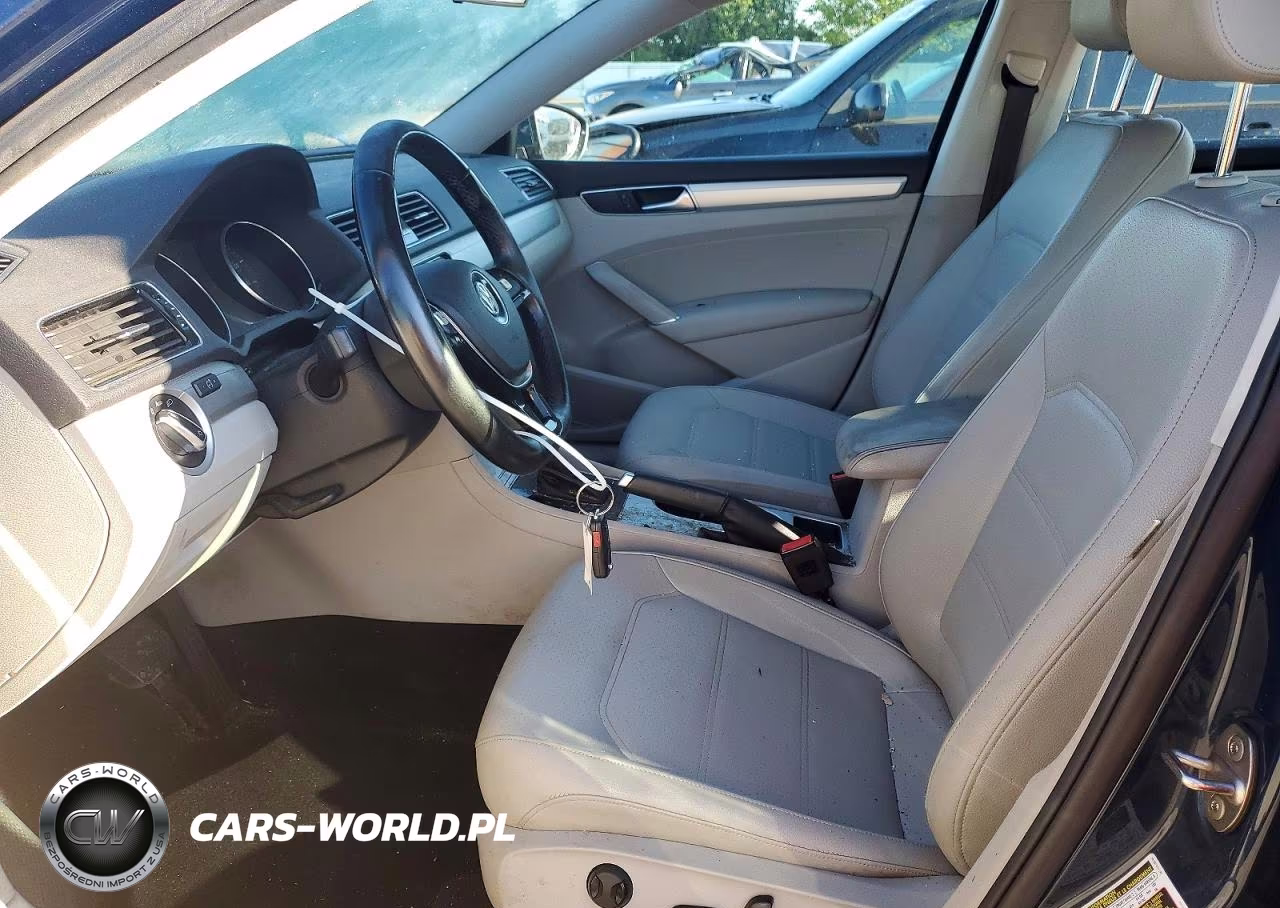 2019 Volkswagen Passat Wolfsburg VIN:1VWLA7A38KC010463 - 7
