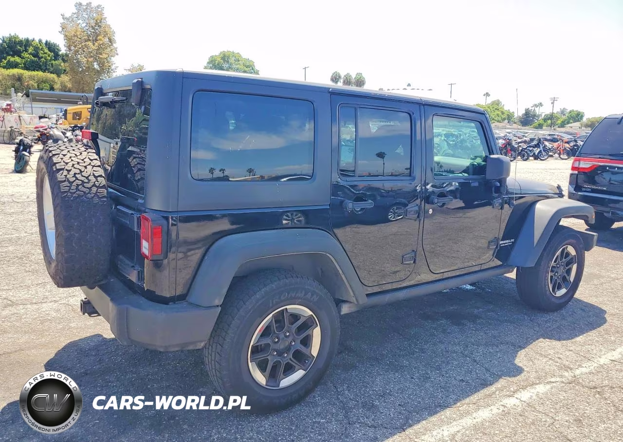 2012 Jeep Wrangler Unlimited Sport VIN:1C4BJWDG6CL274256 - 3