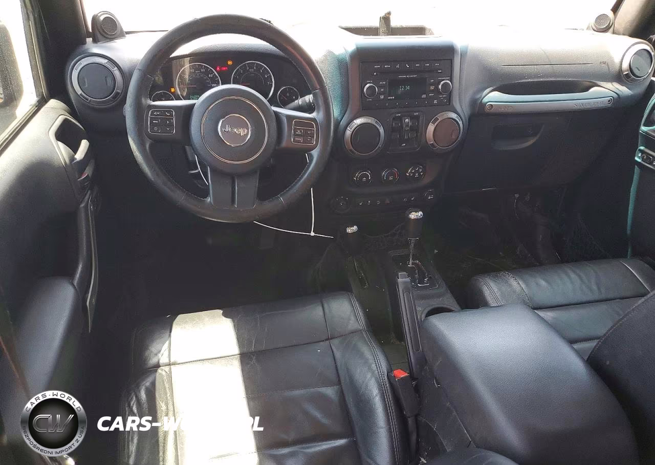 2012 Jeep Wrangler Unlimited Sport VIN:1C4BJWDG6CL274256 - 8