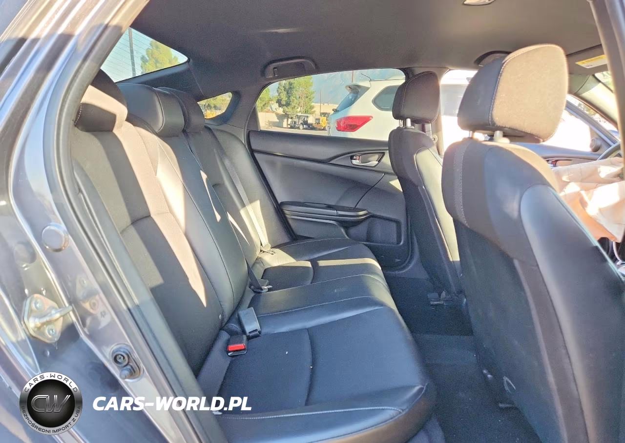 2019 Honda Civic Sport VIN:2HGFC2F83KH589071 - 10