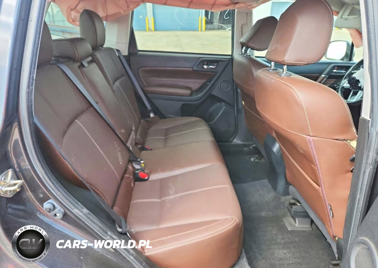 2018 Subaru Forester 2.5I Touring VIN:JF2SJAWC2JH601704 - 10