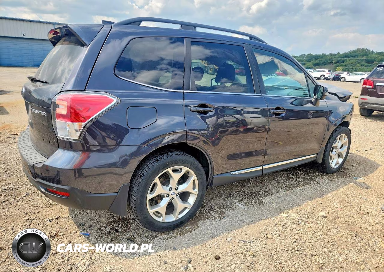 2018 Subaru Forester 2.5I Touring VIN:JF2SJAWC2JH601704 - 3