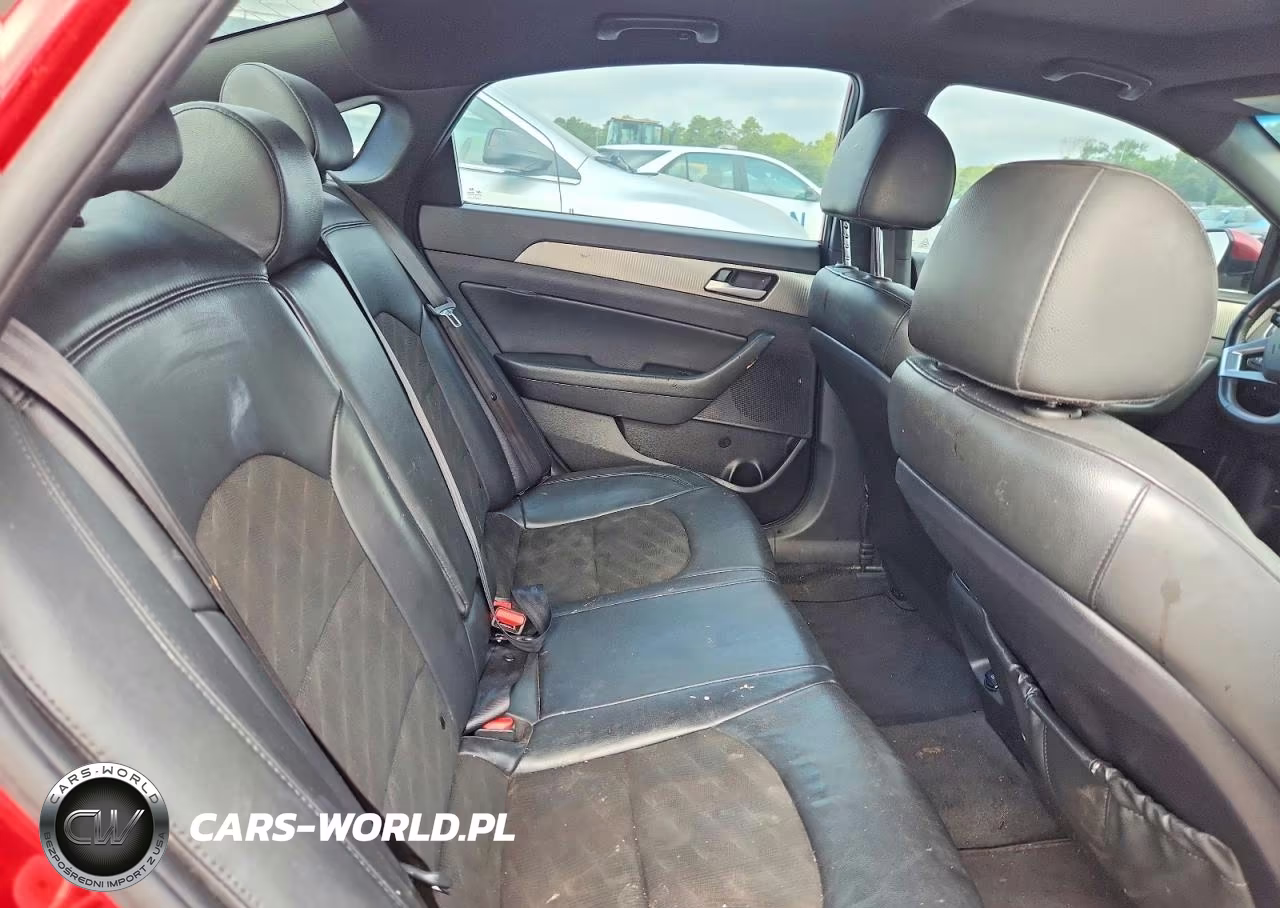 2019 Hyundai Sonata Sport VIN:5NPE34AF7KH815888 - 10