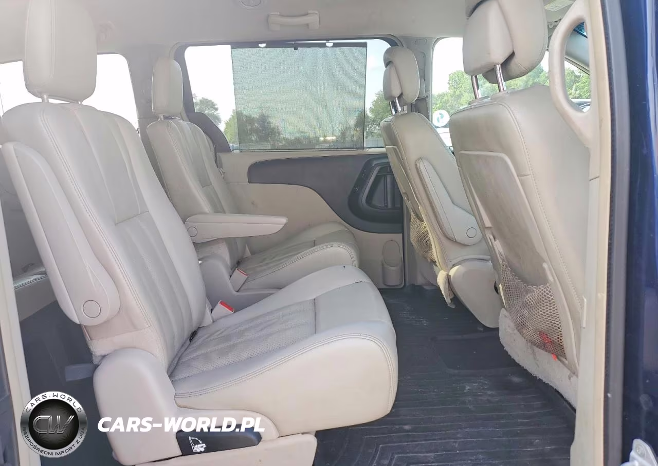 2014 Chrysler Town & Country Touring L VIN:2C4RC1CG3ER115766 - 11