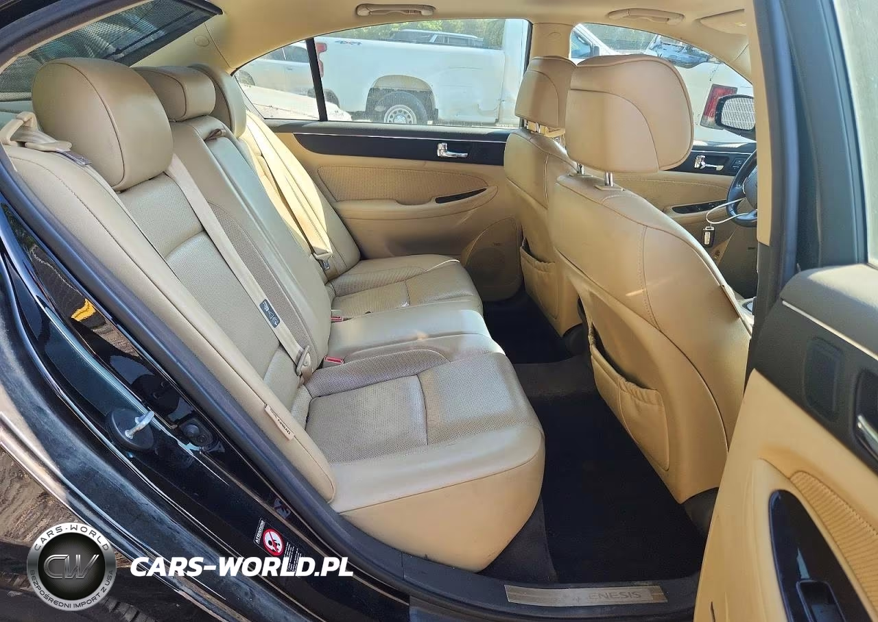 2009 Hyundai Genesis 3.8L VIN:KMHGC46E59U039197 - 10