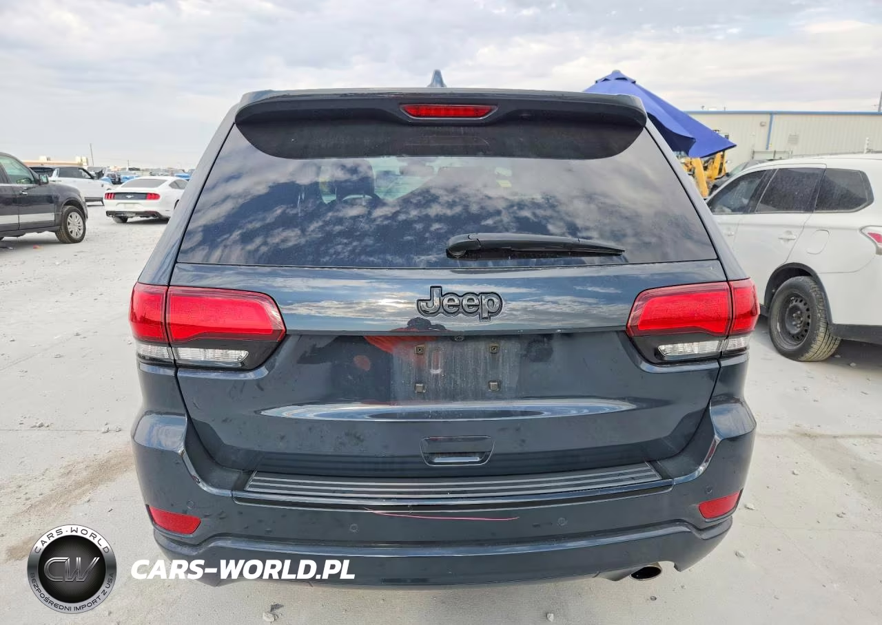 2017 Jeep Grand Cherokee Laredo VIN:1C4RJEAG3HC773553 - 6