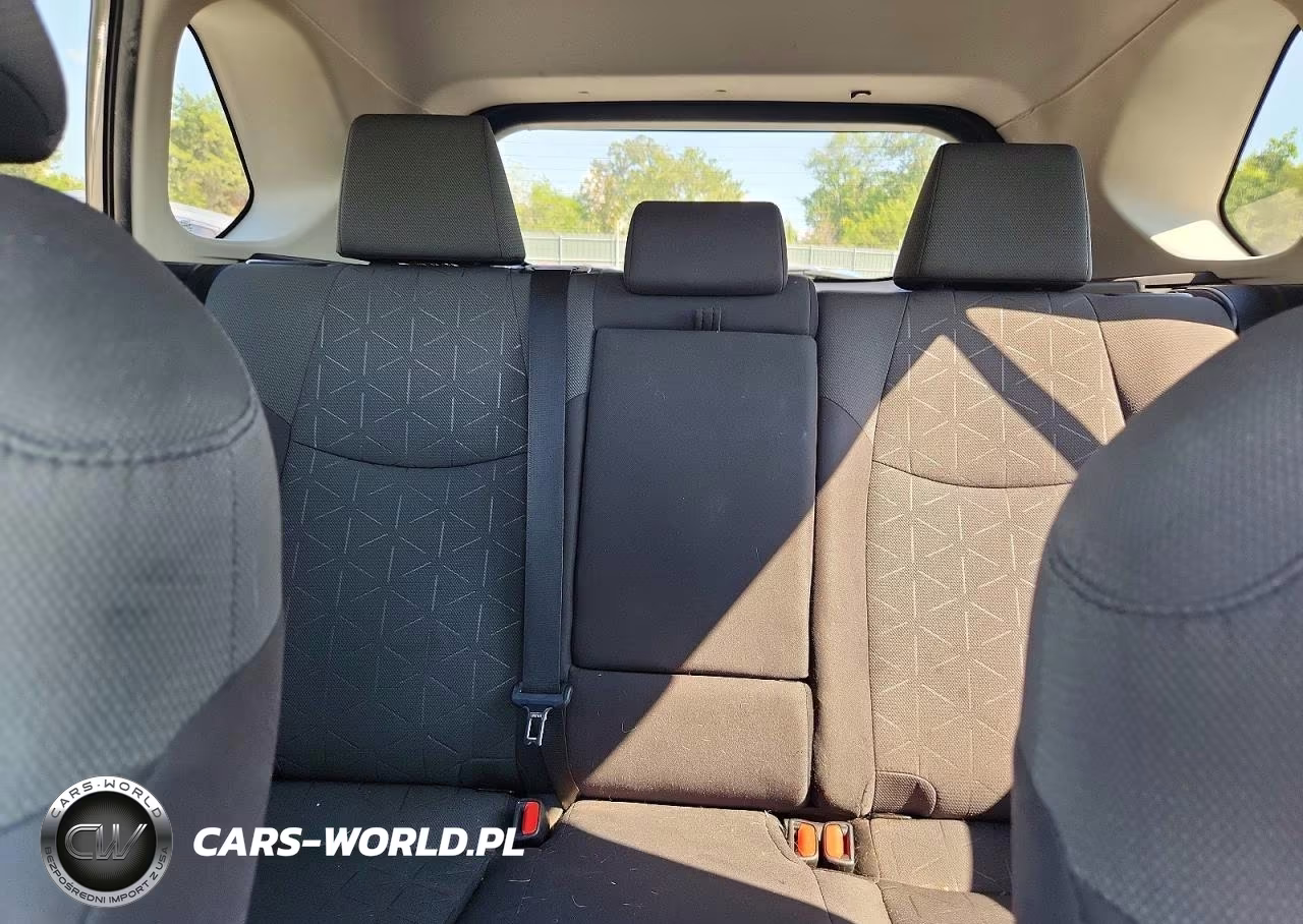 2020 Toyota Rav4 Hybrid Xle VIN:4T3RWRFV9LU001404 - 10