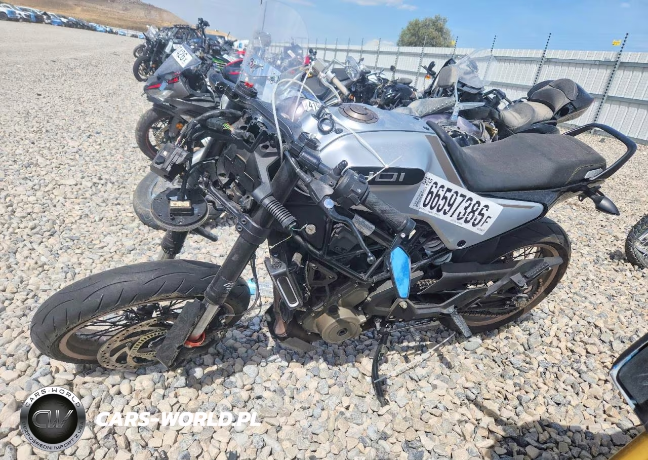 2020 Husqvarna Vitpilen 401-Svartpilen 401 VIN:MD2JUJ406LC263924 - 3