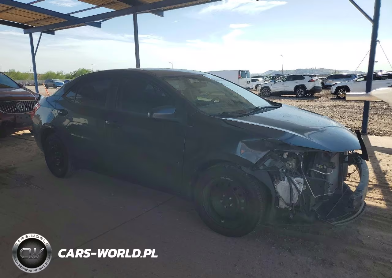 2016 Toyota Corolla Le VIN:2T1BURHE7GC641471 - 4