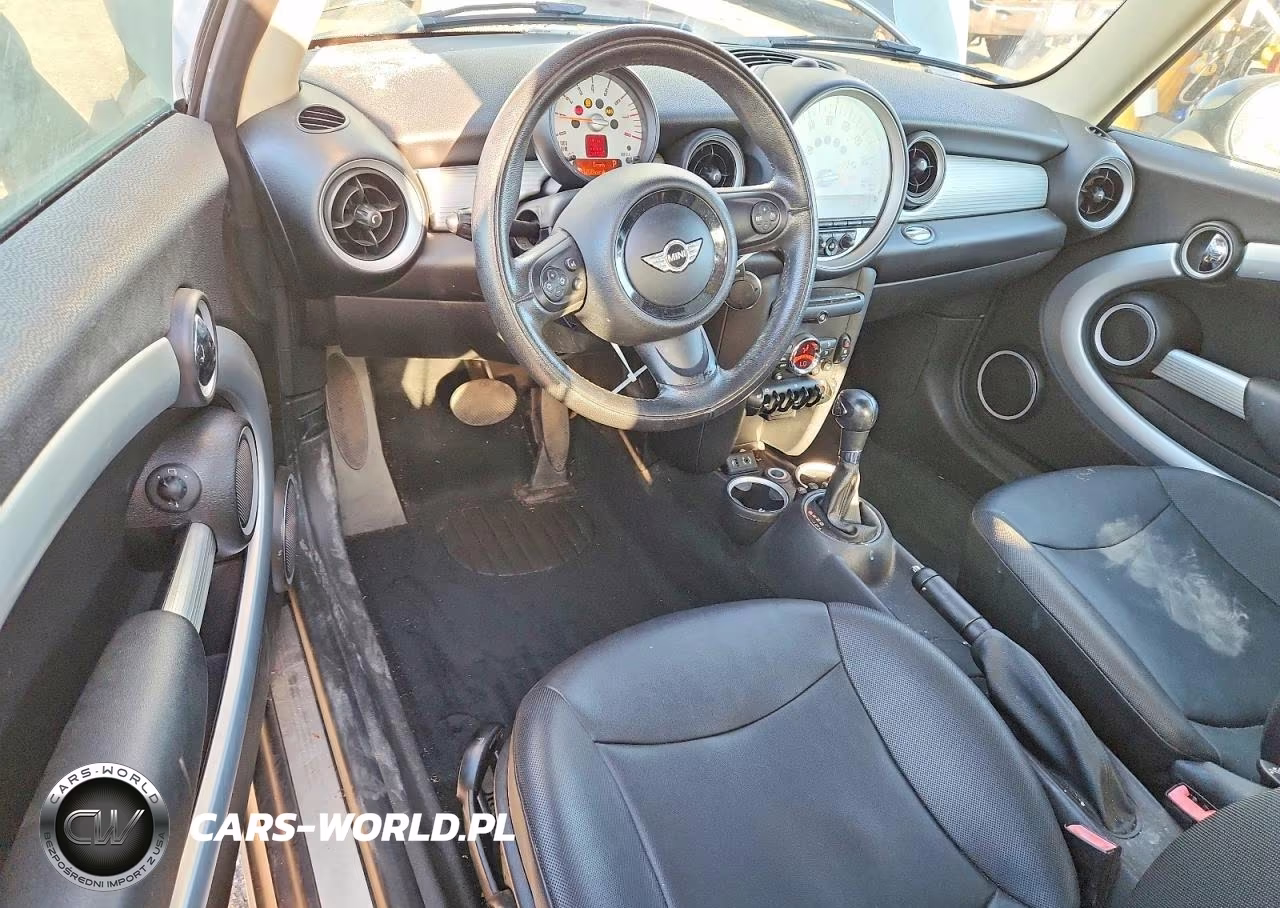 2013 Mini Cooper VIN:WMWSU3C51DT546765 - 8