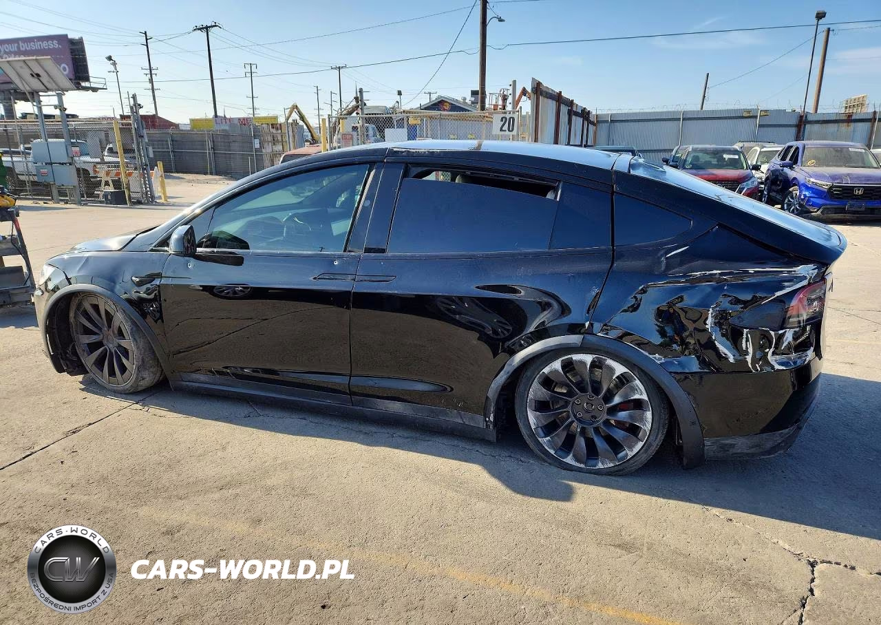 2023 Tesla Model X Plaid Tri Motor All-Wheel Drive VIN:7SAXCBE61PF404194 - 2