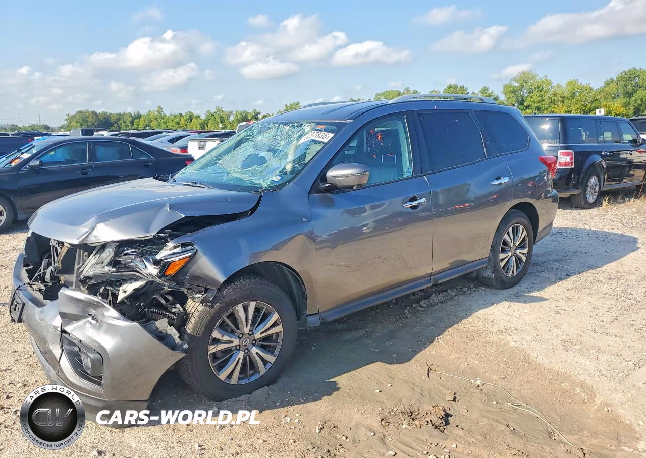 2020 Nissan Pathfinder Sl