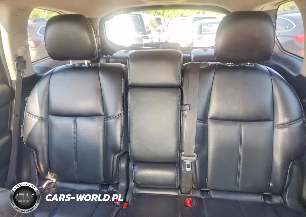 2020 Nissan Pathfinder Sl VIN:5N1DR2CM0LC611856 - 10
