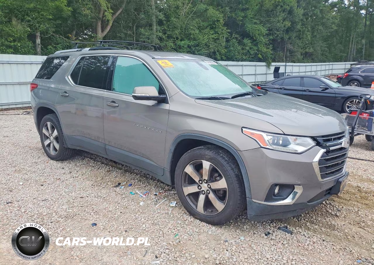 2018 Chevrolet Traverse Lt VIN:1GNEVHKW2JJ117850 - 4