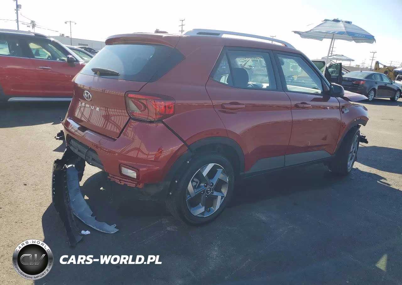 2025 Hyundai Venue Sel VIN:KMHRC8A33SU390685 - 3