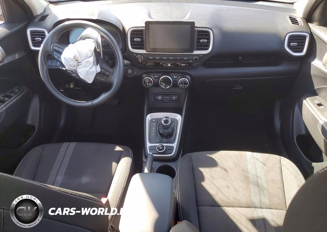 2025 Hyundai Venue Sel VIN:KMHRC8A33SU390685 - 8
