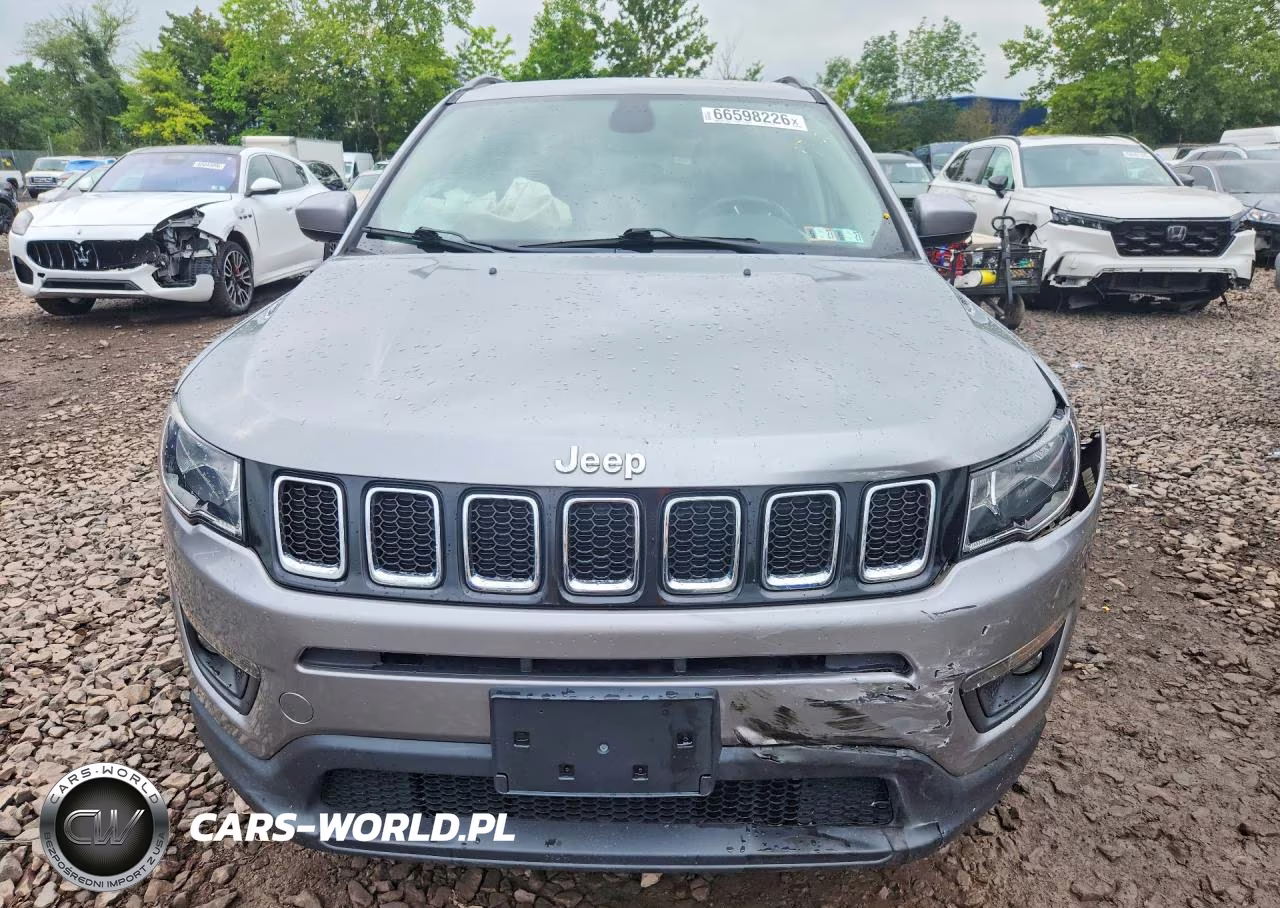 2020 Jeep Compass Latitude VIN:3C4NJDBB0LT145314 - 5