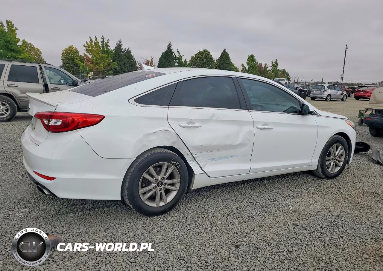 2015 Hyundai Sonata Se VIN:5NPE24AF3FH183531 - 3