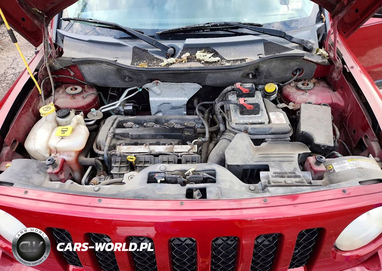 2012 Jeep Patriot Latitude VIN:1C4NJPFA3CD542380 - 12