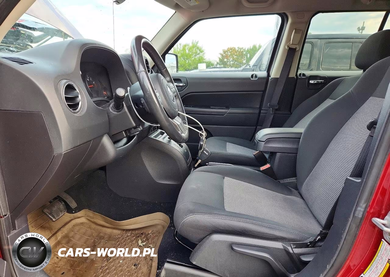 2012 Jeep Patriot Latitude VIN:1C4NJPFA3CD542380 - 7