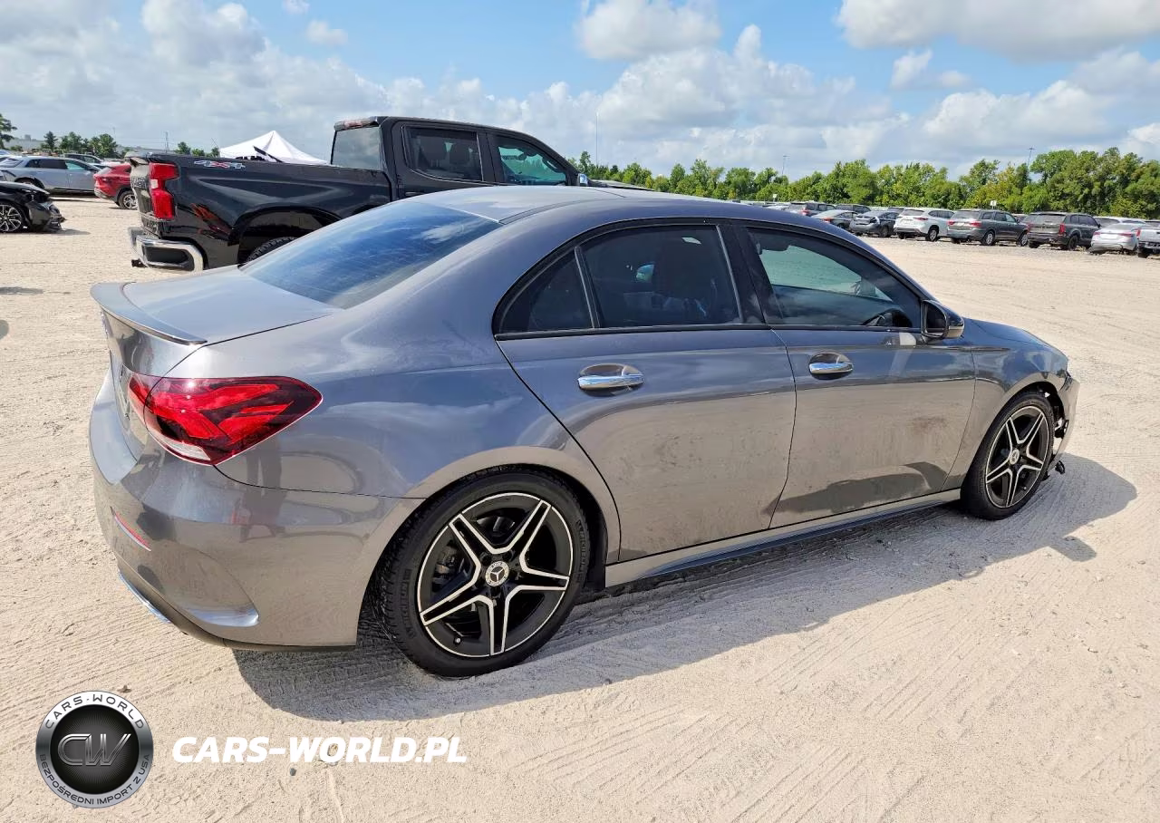 2019 Mercedes-Benz A 220 VIN:WDD3G4EB5KW003332 - 3