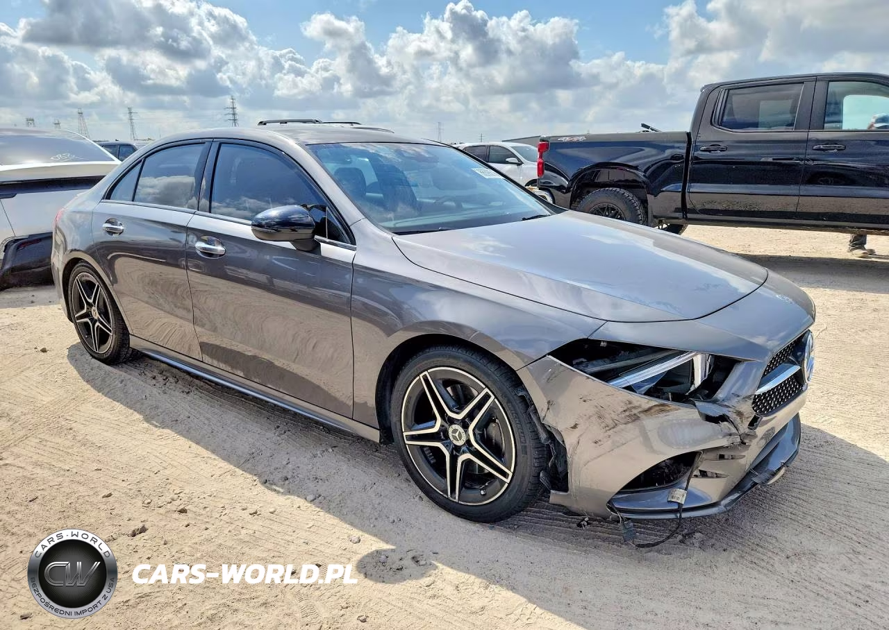 2019 Mercedes-Benz A 220 VIN:WDD3G4EB5KW003332 - 4