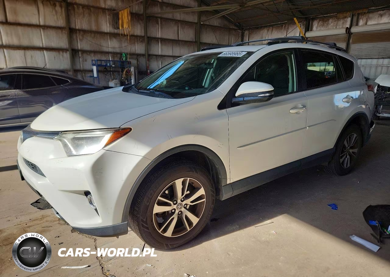 2017 Toyota Rav4 Xle VIN:JTMRFREV6HJ708032 - 1