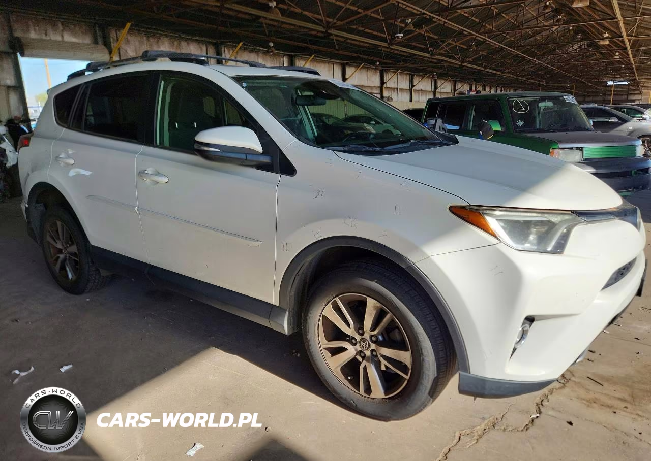 2017 Toyota Rav4 Xle VIN:JTMRFREV6HJ708032 - 4